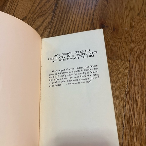 From Ghetto to Glory; the Story of Bob Gibson vintage paperback book - Picture 6 of 11